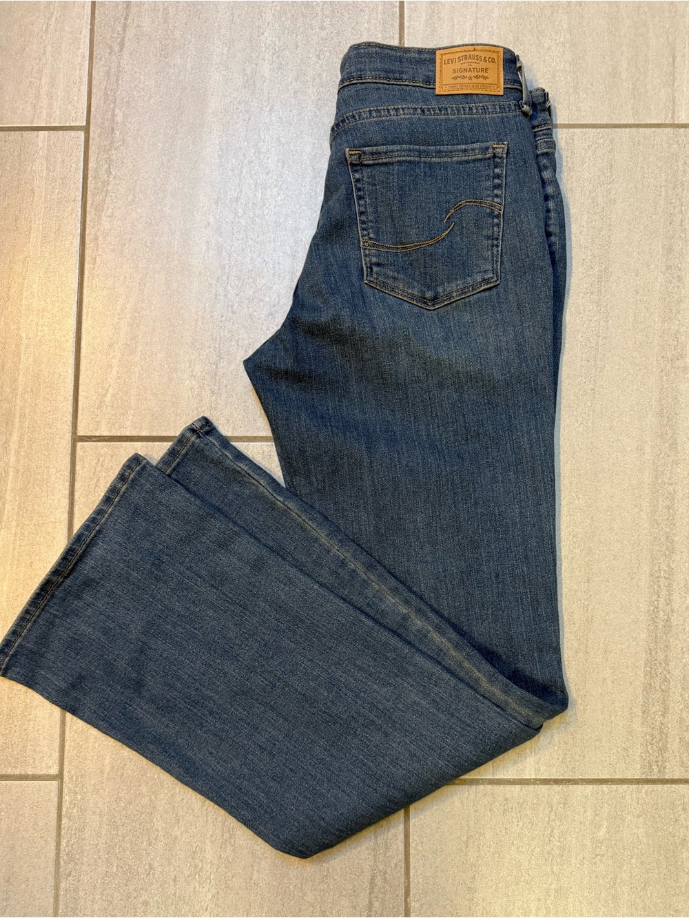 Levi's Women's Indigo Bootcut Jeans